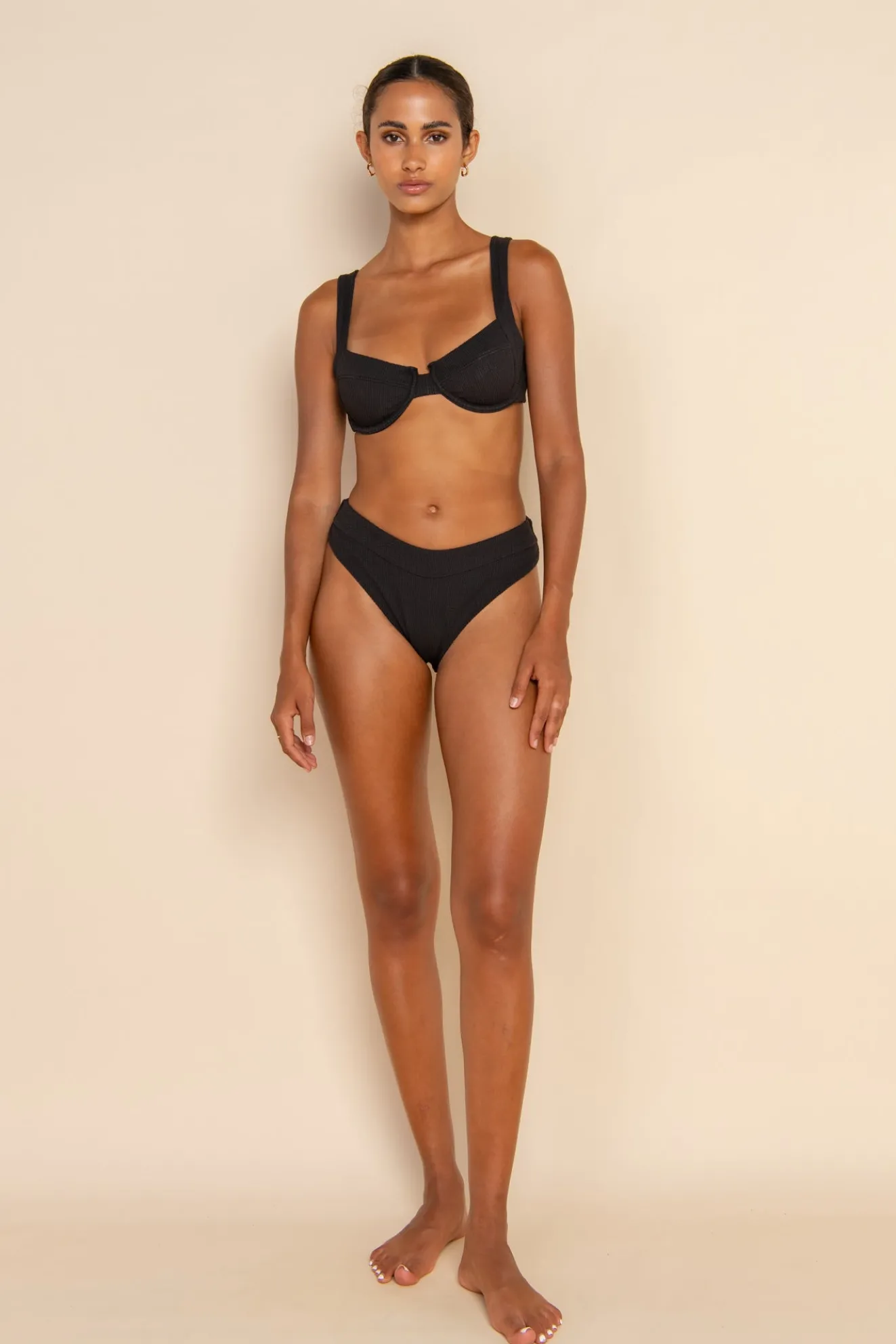 INDIE BOTTOM - BLACK